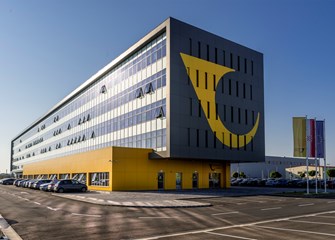 Croatian post_HQ.jpg